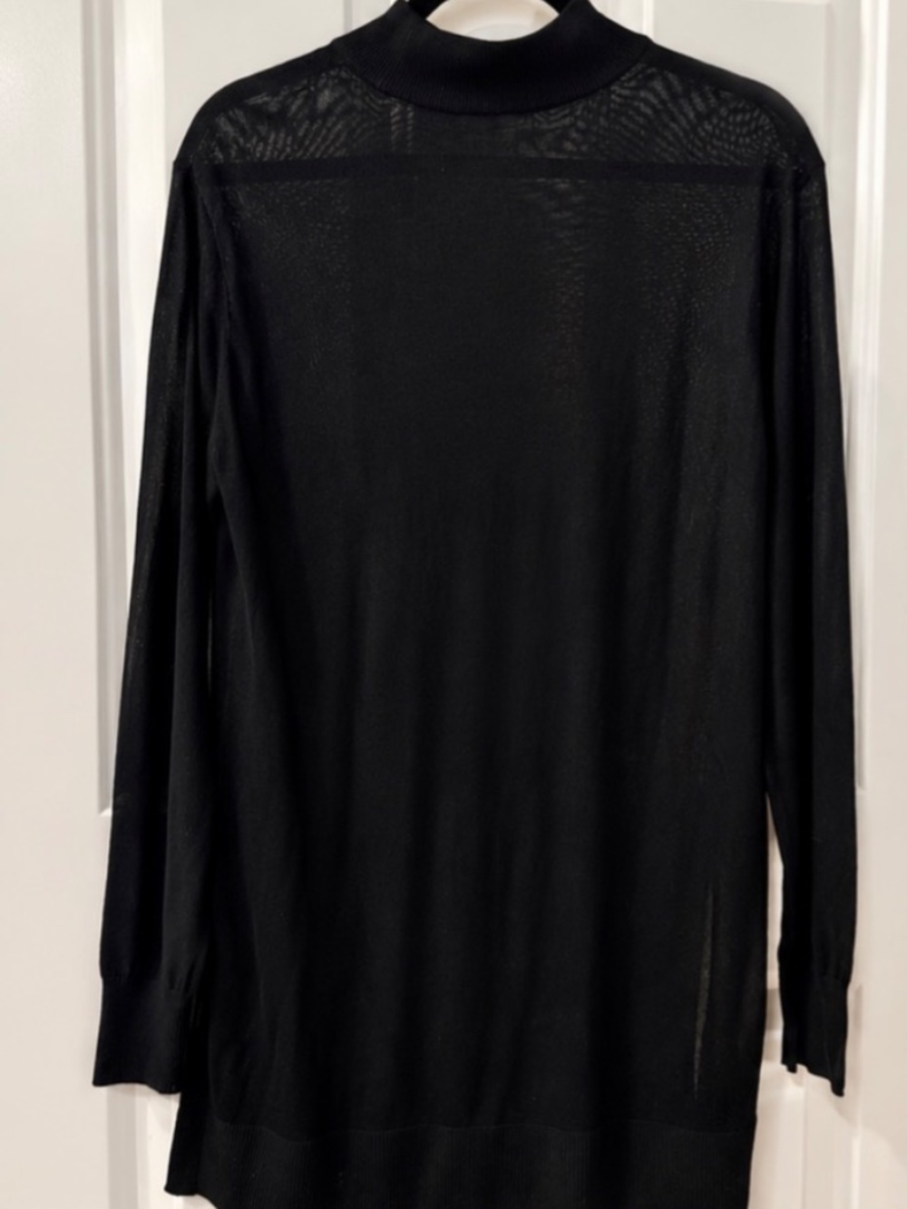 Black Lightweight Long Sleeve Top size small